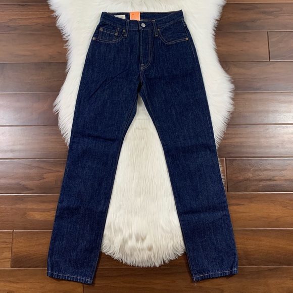 levi's 501 across a plain